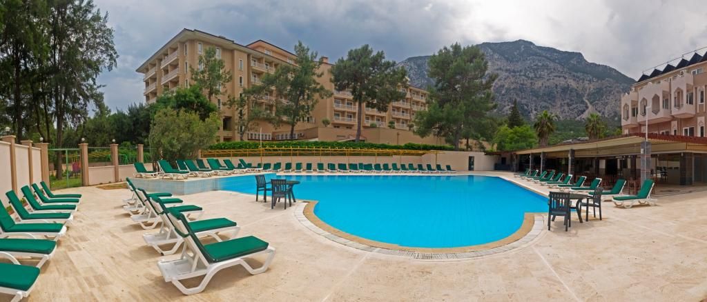 Alexius Beach Hotel — 7