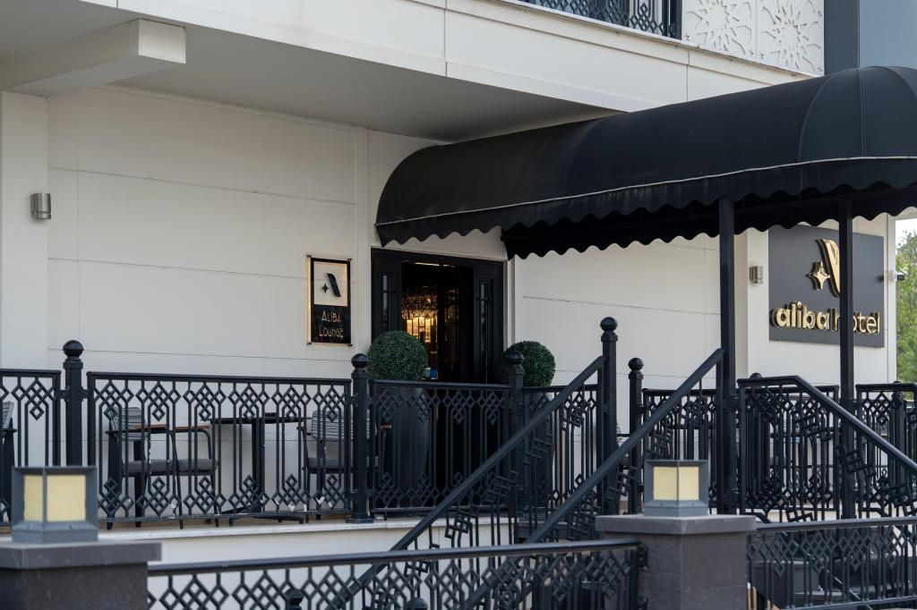 Aliba Hotel — 5