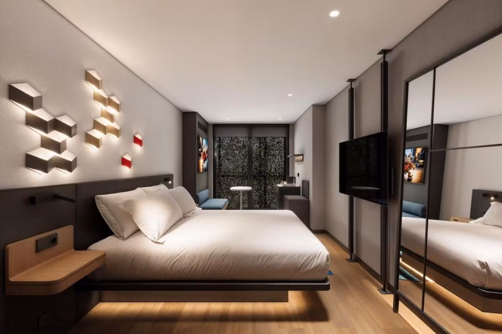 Aloft İstanbul Karaköy by Marriott — 9