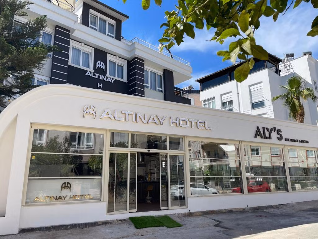 Altınay Hotel — 4