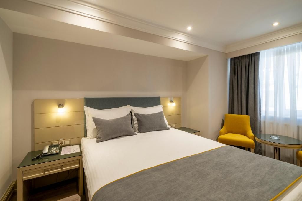 Amethyst Hotel — 3