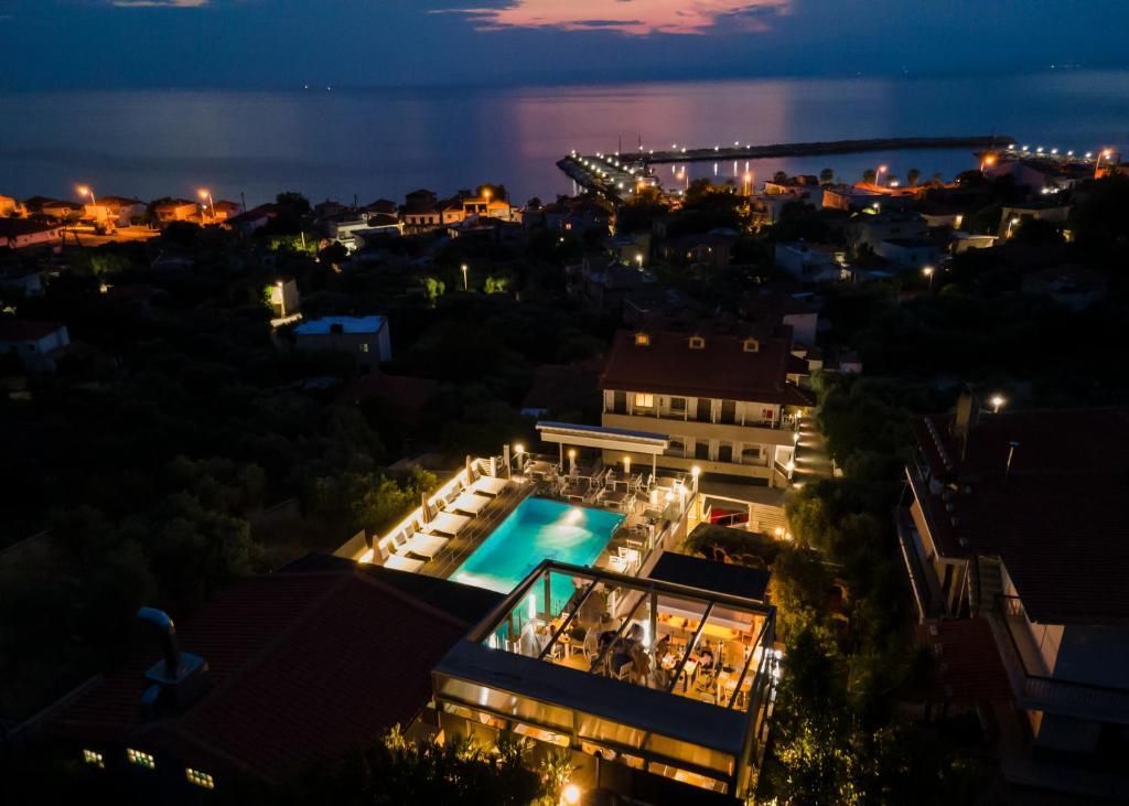 Anny Residences & Suites — 6
