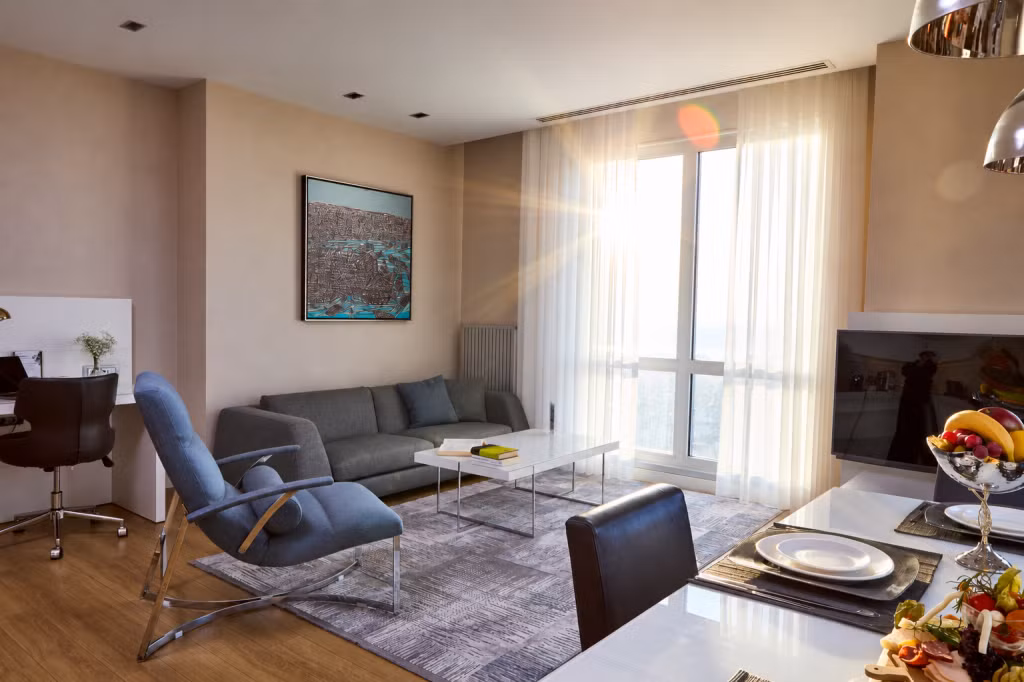 Anthill Suites — 3