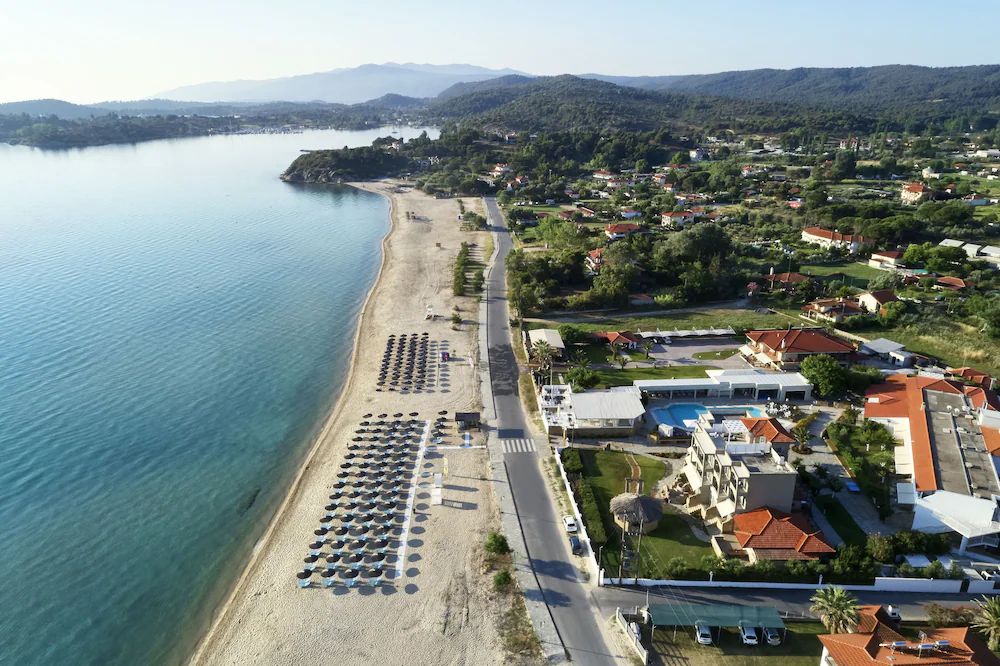 Antigoni Seaside Resort — 6