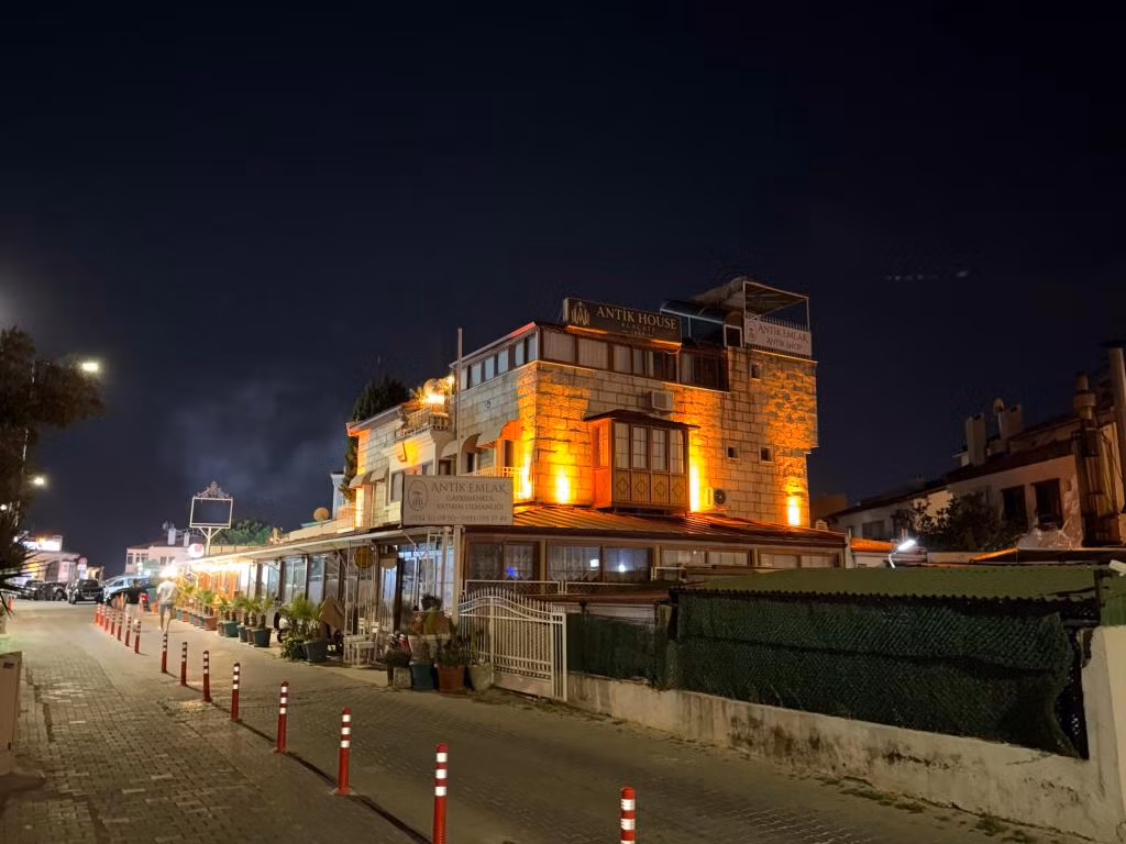 Antik House 1880 Alaçatı — 3