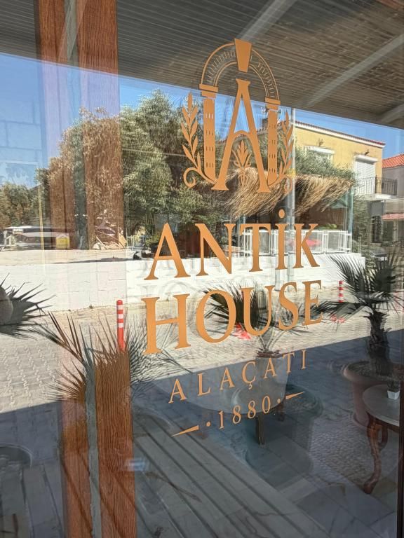 Antik House 1880 Alaçatı — 4