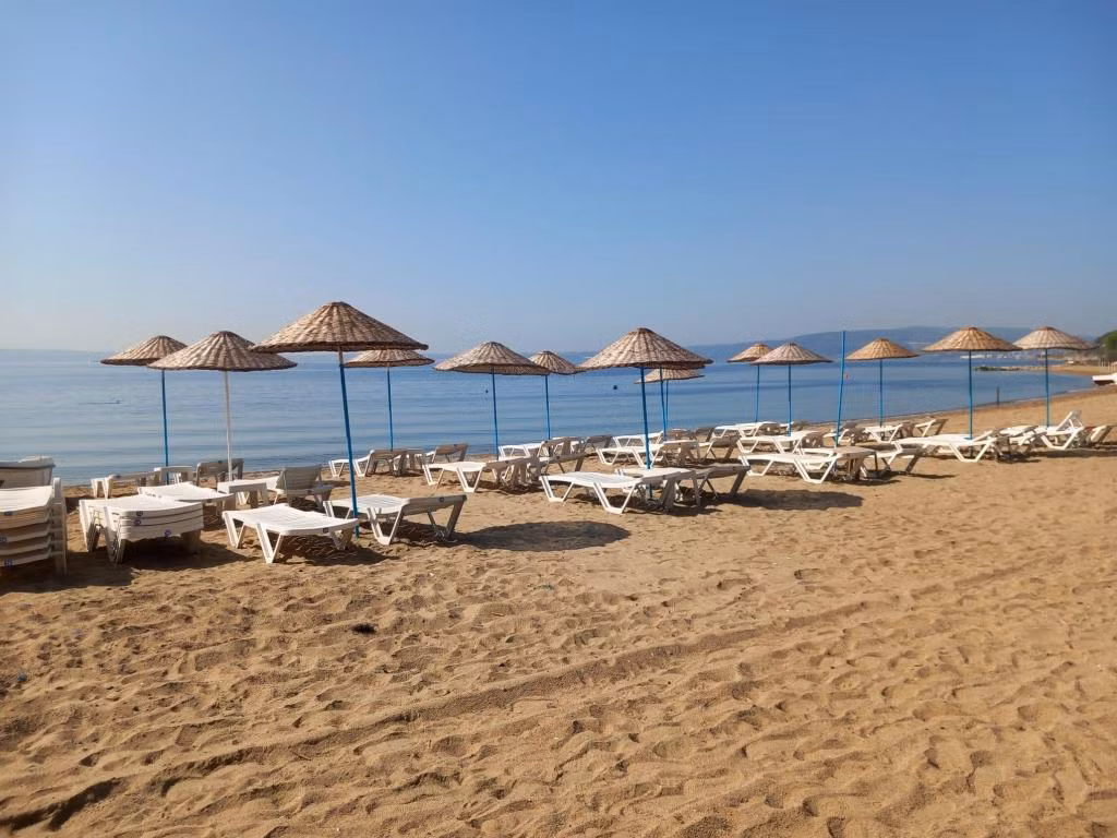 Aqua Beach Apart — 2