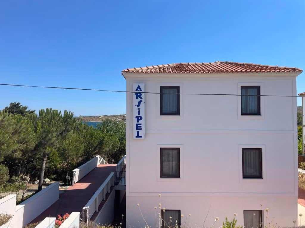 Arşipel Otel — 2