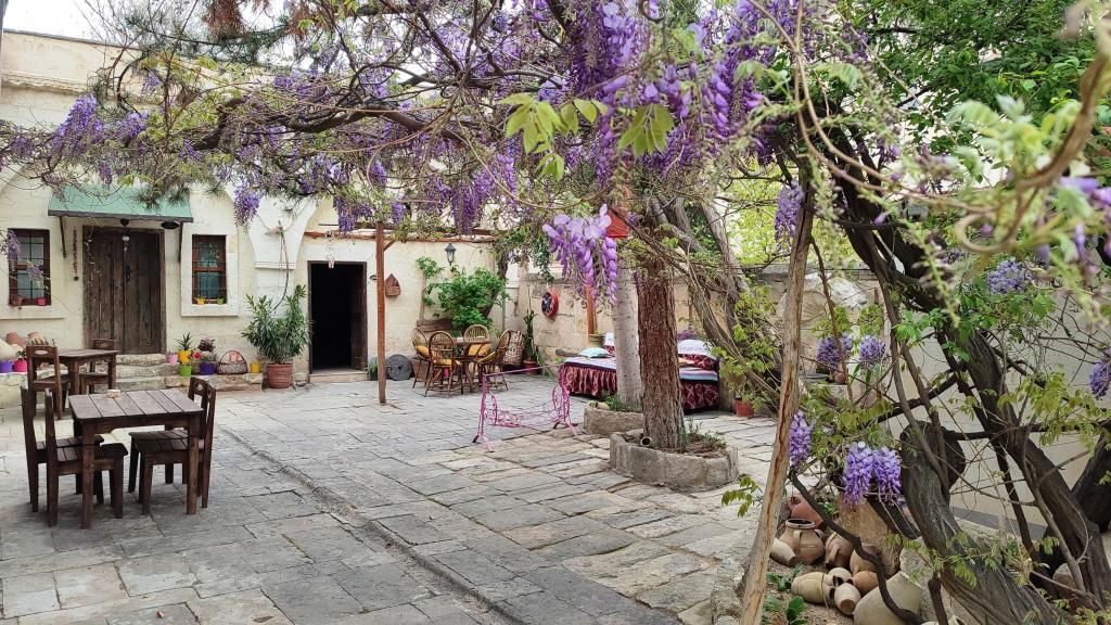 Armesos Cave Hotel — 5