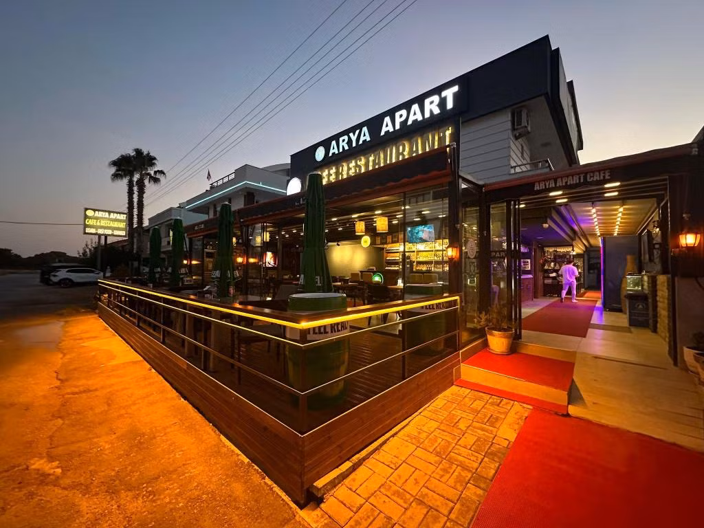 Arya Apart Hotel — 2