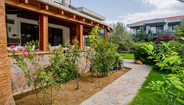 Assos Oleas Hotel — 4