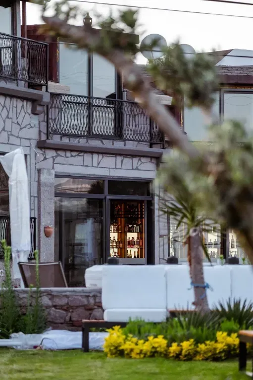 Assos Troy Beach Hotel — 9