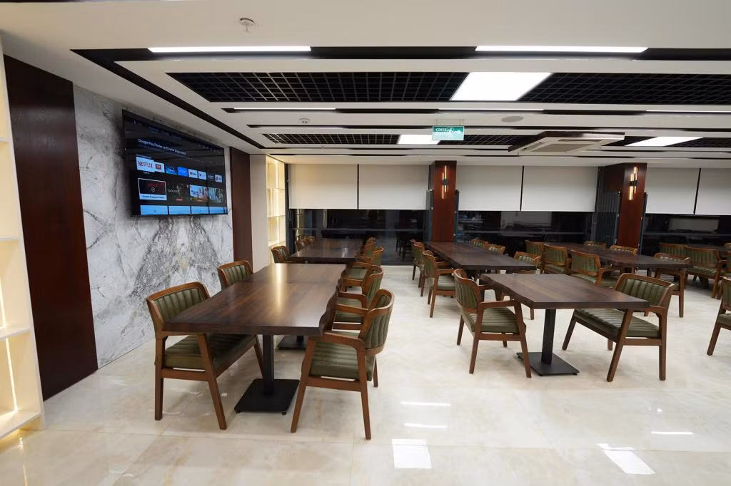 Assyria Hotel — 10