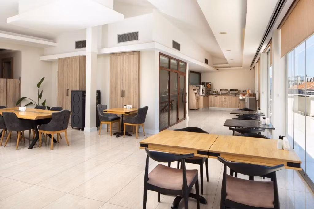 Atik Palace Hotel — 6