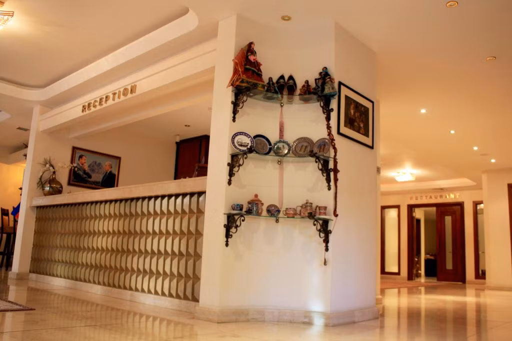 Atropat Old City Hotel — 6