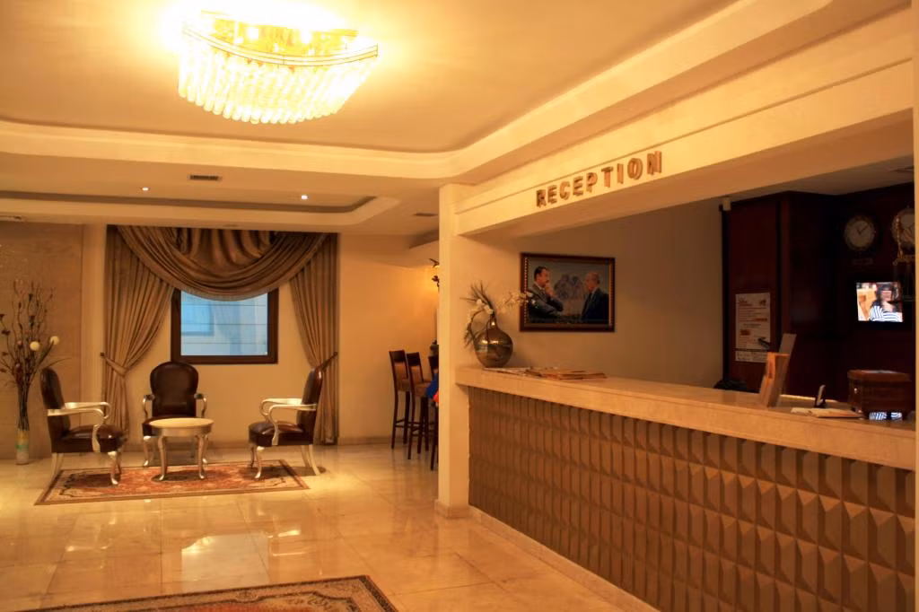Atropat Old City Hotel — 8