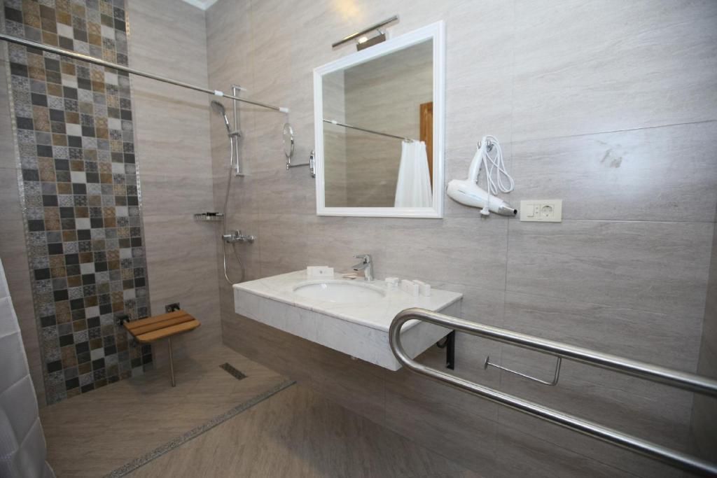 AuRoom Hotel Baku — 9