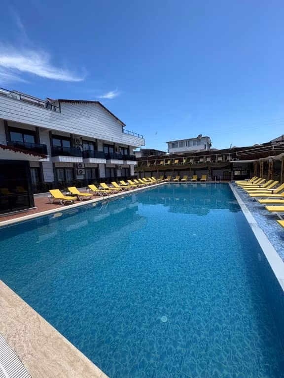 Avşa Ataş Aqua Otel — 9