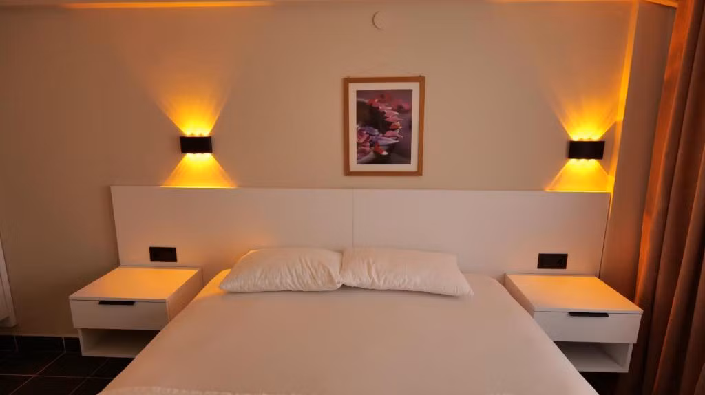 Avşa Beyazsaray Oteli — 8