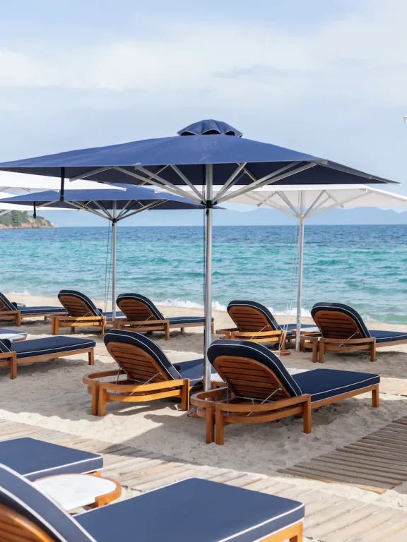 Avaton Luxury Beach Resort — 3