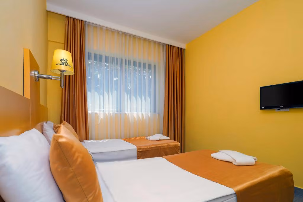 Avlion Hotel — 4