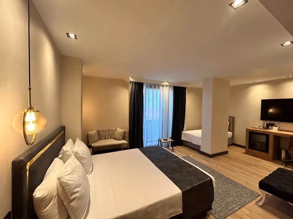 AYATOURE  HOTEL  — 7