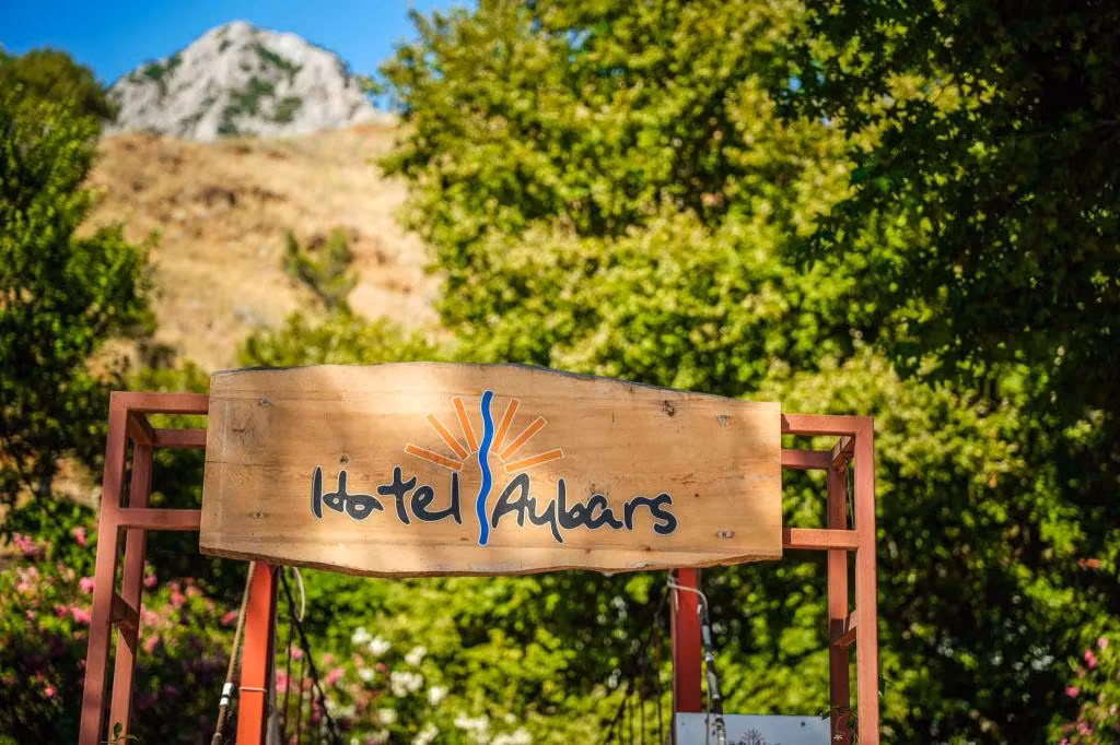Aybars Hotel — 4