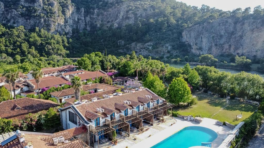 Aydos Hotels & Breeze Restaurant — 6
