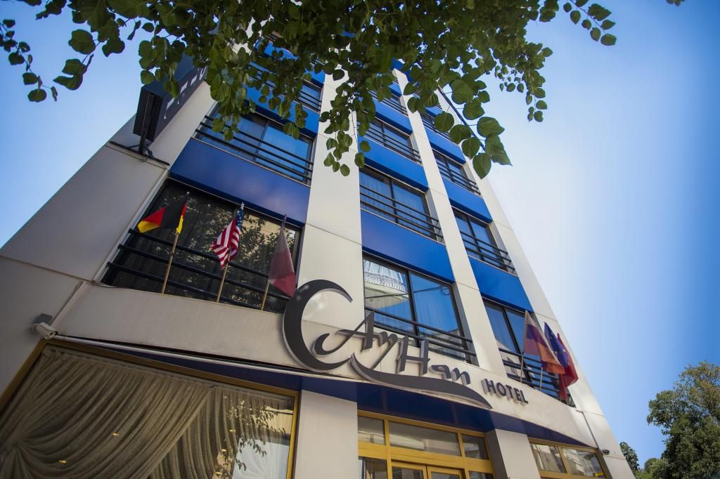 Ayhan Hotel — 4