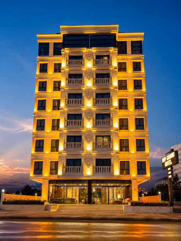 Bay Grand Hotel & SPA — 3