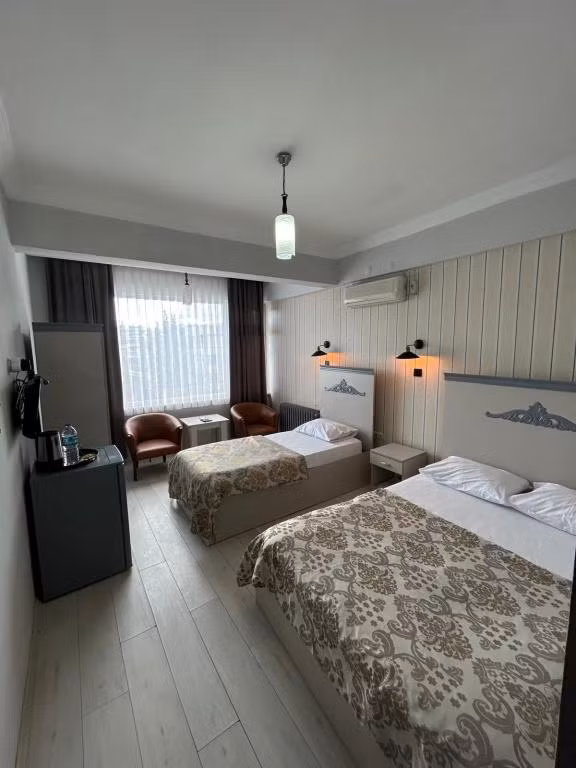 Blue Dolphin Otel — 6