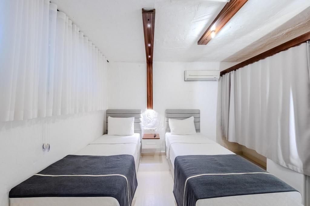 B House Alaçatı (+12 Adults Only) — 9