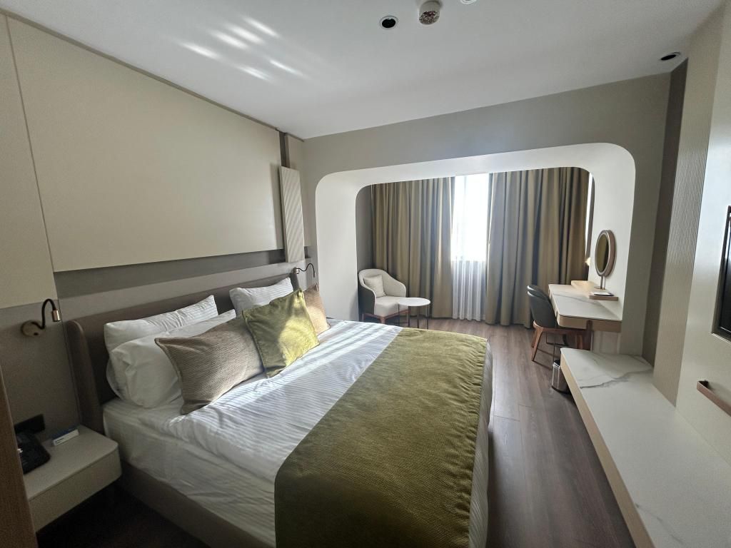 Büyük Saruhan Hotel — 8