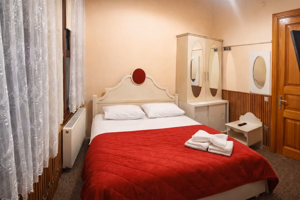 Büyükada Yalı Otel — 7