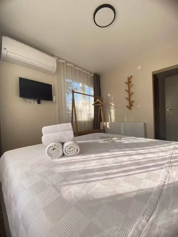 Büyükada Çarşı Pansiyon — 8