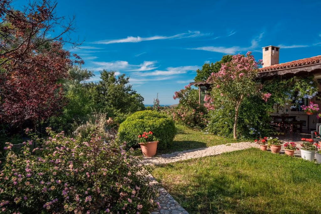Bağbadem Tatil Çiftliği — 4