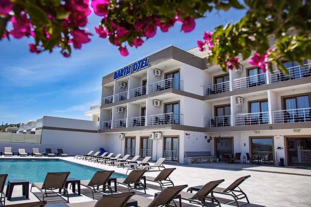 Bartu Otel Çeşme — 2