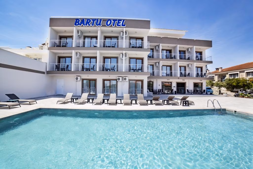 Bartu Otel Çeşme — 3