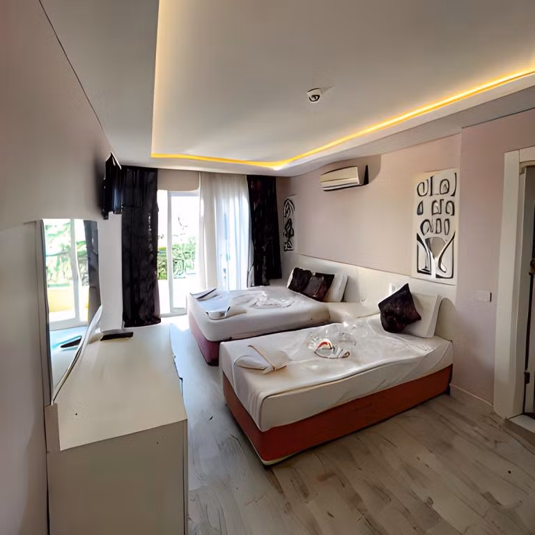 Beachway Hotel  — 2