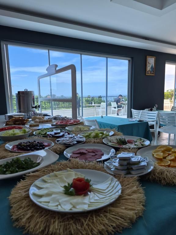 Beachway Hotel  — 7
