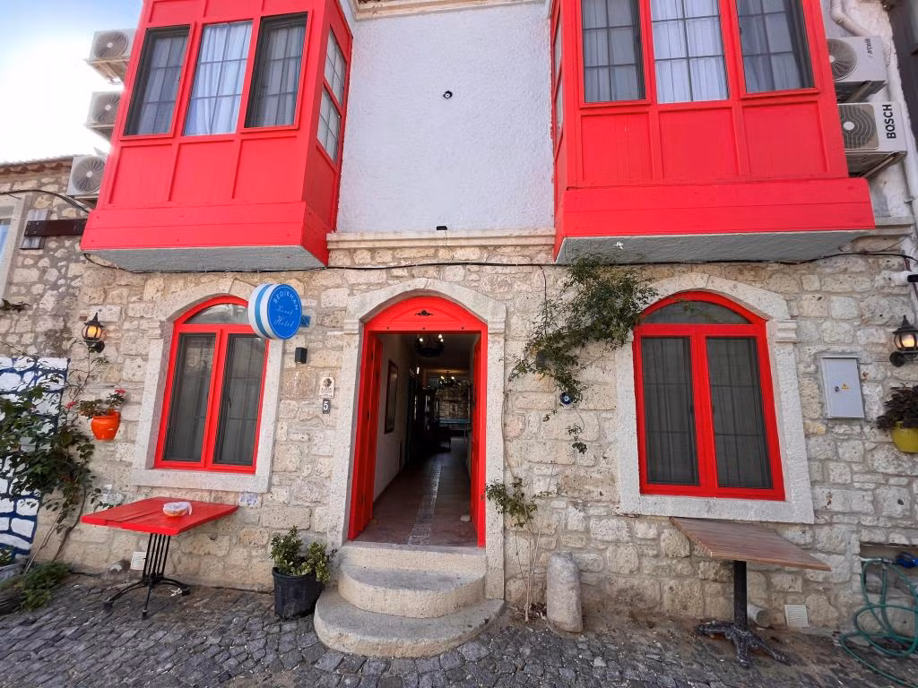 Bedirhan Konak Otel Alaçatı — 4