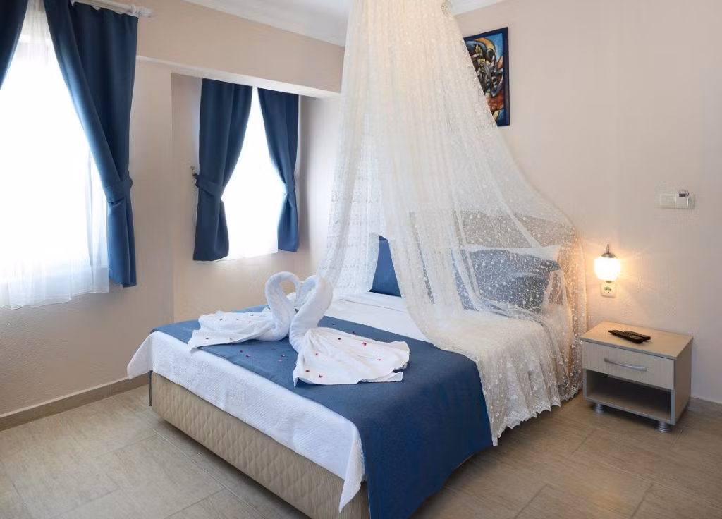 Begonvil Otel Bozcaada — 9