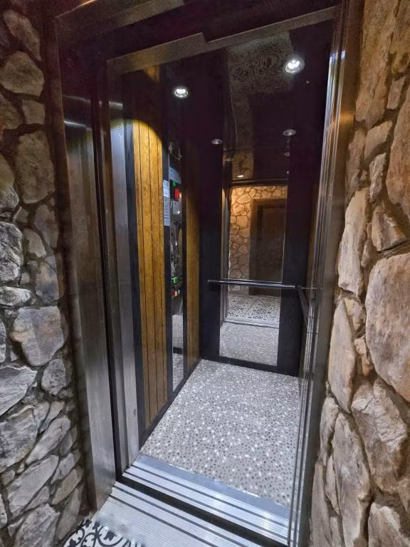 Begonvil Pansiyon Karşıyaka — 2