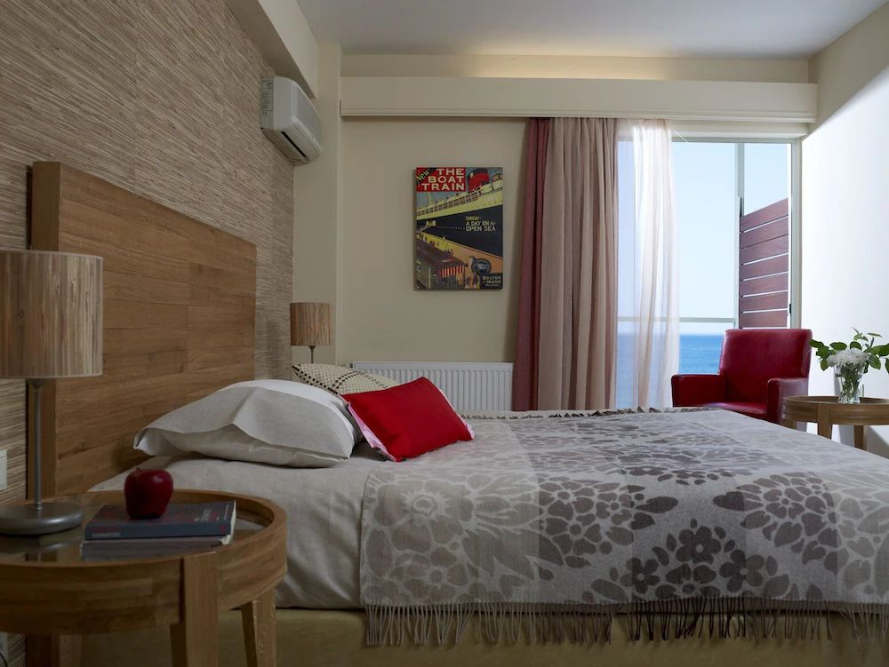 Belle Helene Hotel — 8