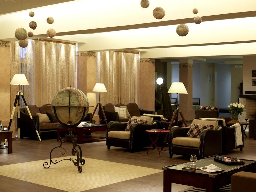 Belle Helene Hotel — 5