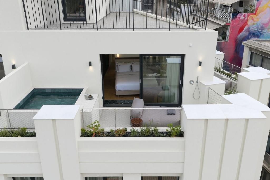 Bellen Athens Hotel — 4