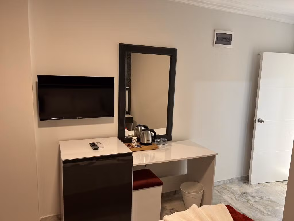 Bellissima Hotel — 7