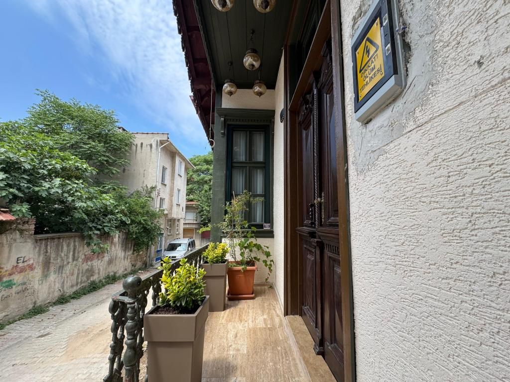 Bem Lion Inn — 4