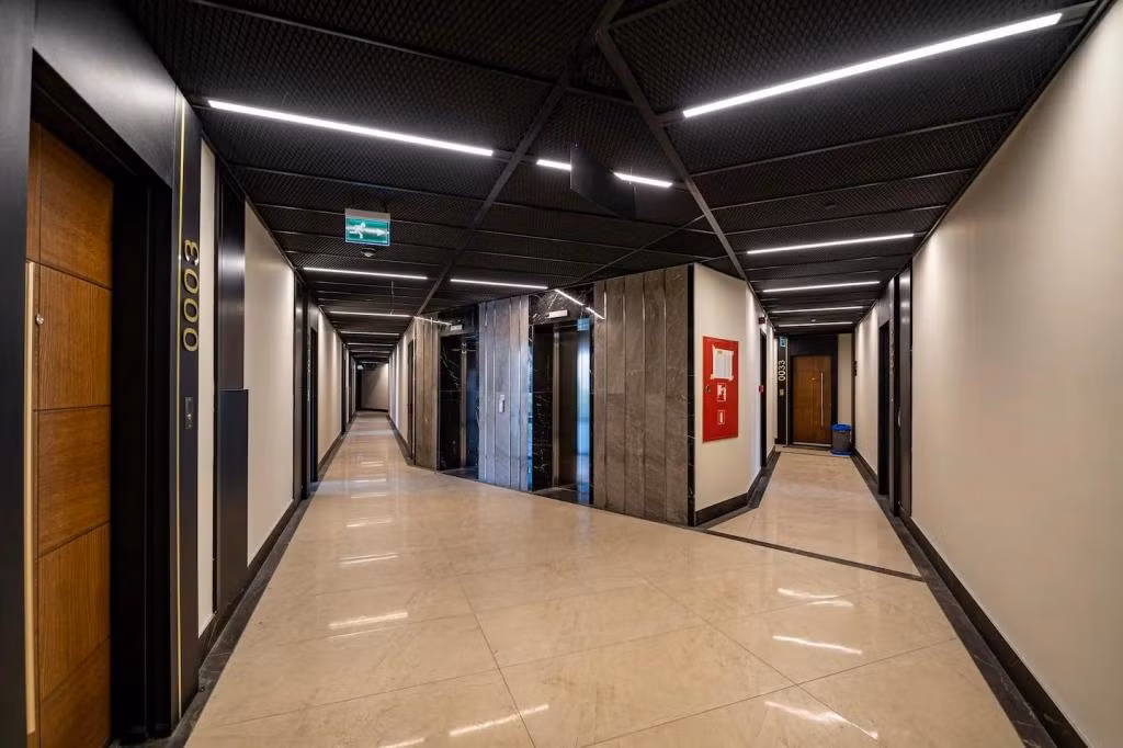 Benesta Centro By Goldfinch — 3