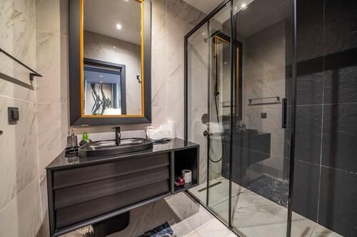 Benesta Guest Teori Residence — 4